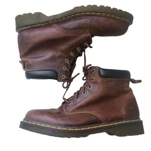 Dr  Martens brown hiking boots